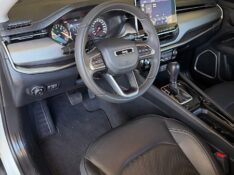 JEEP COMPASS 1.3 LONGITUDE T270 AT6 4X2 TURBO 2022 2022/2023 BOSCO AUTOMÓVEIS GUAPORÉ / Carros no Vale