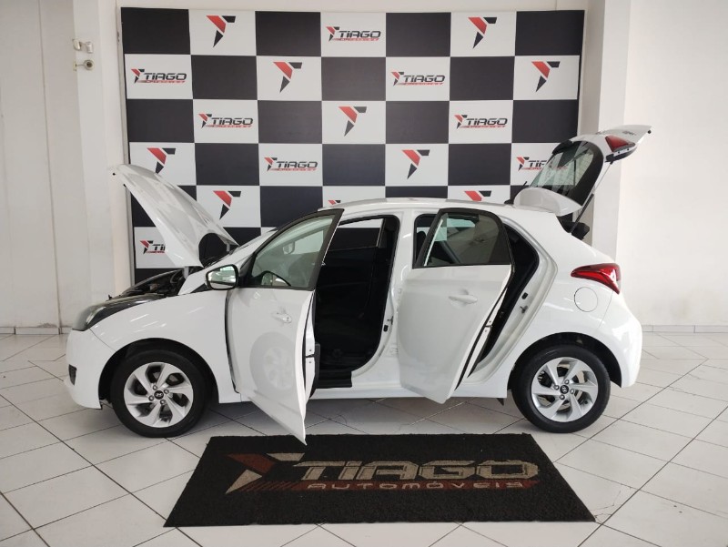HYUNDAI HB20 1.6 CONFORT PLUS 2016/2016 TIAGO AUTOMÓVEIS VENÂNCIO AIRES / Carros no Vale