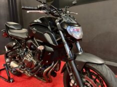 YAMAHA MT-07 /2019 EXCLUSIVO VEÍCULOS SANTA CRUZ DO SUL / Carros no Vale