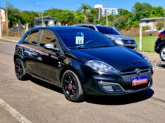 FIAT BRAVO 1.8 SPORTING 16V FLEX 4P MANUAL 2016/2016 CRUZEIRO MULTIMARCAS CRUZEIRO DO SUL / Carros no Vale