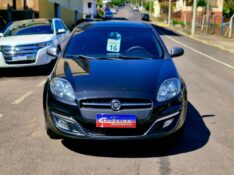 FIAT BRAVO 1.8 SPORTING 16V FLEX 4P MANUAL 2016/2016 CRUZEIRO MULTIMARCAS CRUZEIRO DO SUL / Carros no Vale