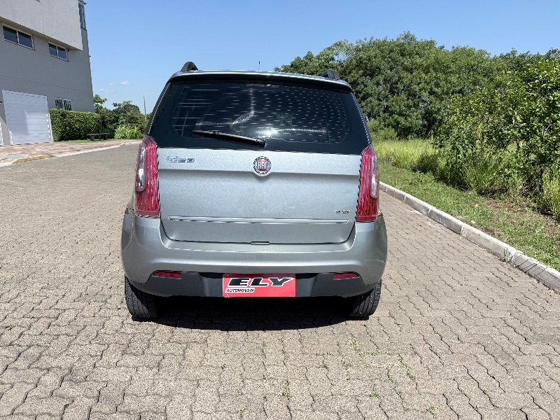 FIAT IDEA 1.6 MPI ESSENCE 16V FLEX 4P MANUAL 2013/2013 ELY AUTOMÓVEIS LAJEADO / Carros no Vale
