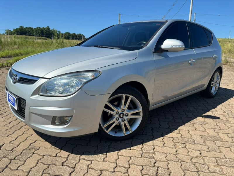 HYUNDAI I30 /2010 RT 811 VEÍCULOS ARROIO DO MEIO / Carros no Vale