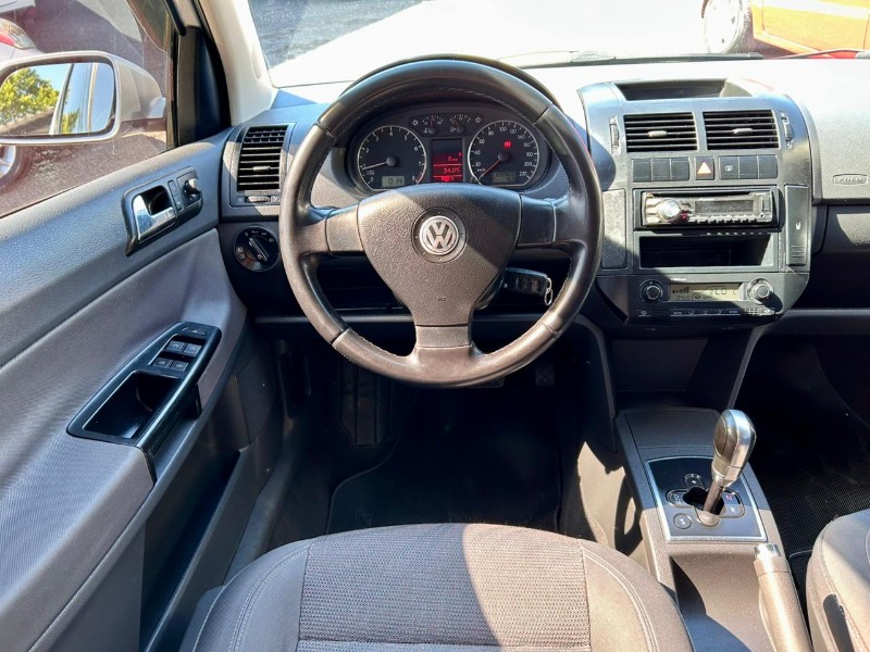 VOLKSWAGEN POLO 1.6 MI SPORTLINE 8V /2010 AR MULTIMARCAS VENÂNCIO AIRES / Carros no Vale