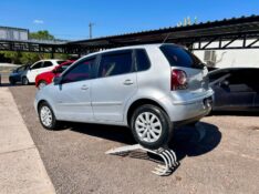 VOLKSWAGEN POLO 1.6 MI SPORTLINE 8V /2010 AR MULTIMARCAS VENÂNCIO AIRES / Carros no Vale