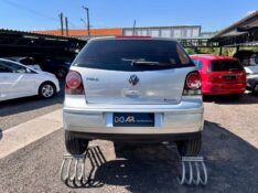 VOLKSWAGEN POLO 1.6 MI SPORTLINE 8V /2010 AR MULTIMARCAS VENÂNCIO AIRES / Carros no Vale