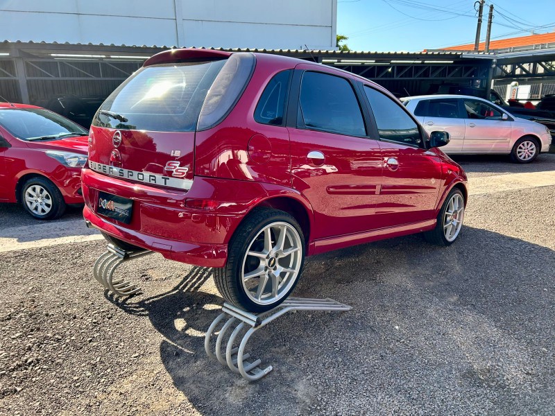 CHEVROLET CORSA 1.8 SS 8V /2006 AR MULTIMARCAS VENÂNCIO AIRES / Carros no Vale