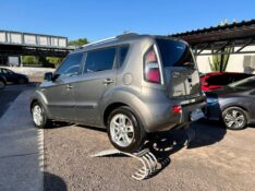 KIA SOUL EX 1.6 /2011 AR MULTIMARCAS VENÂNCIO AIRES / Carros no Vale