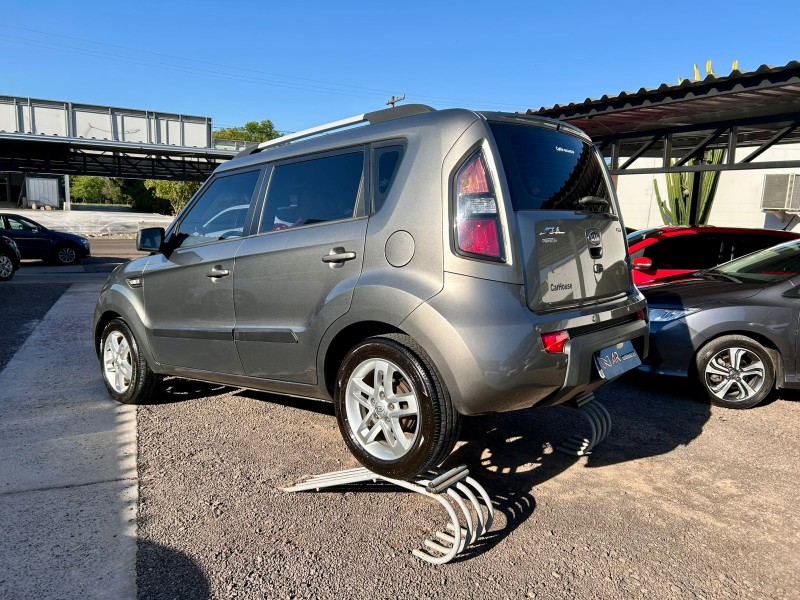 KIA SOUL EX 1.6 /2011 AR MULTIMARCAS VENÂNCIO AIRES / Carros no Vale