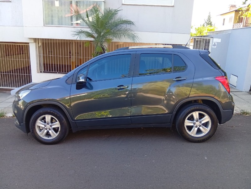 CHEVROLET TRACKER LT 1.4 2019/2019 ALTERNATIVA VEÍCULOS LAJEADO / Carros no Vale