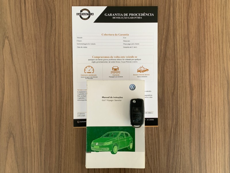 VOLKSWAGEN VOYAGE 1.0 CITY MI 8V 2009/2010 DUARTE VEÍCULOS PORTO ALEGRE / Carros no Vale