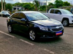 CHEVROLET CRUZE 1.8 LT 16V 2014/2014 CRUZEIRO MULTIMARCAS CRUZEIRO DO SUL / Carros no Vale