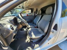 CHEVROLET MONTANA LS 1.4 2016/2017 TS VEÍCULOS ANTA GORDA / Carros no Vale