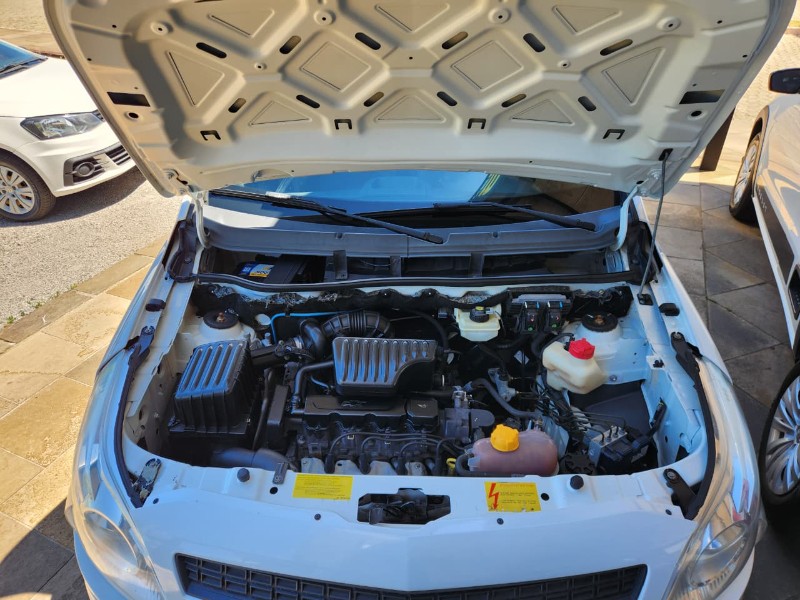 CHEVROLET MONTANA LS 1.4 2016/2017 TS VEÍCULOS ANTA GORDA / Carros no Vale