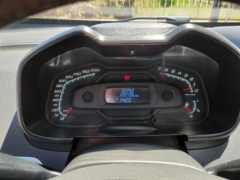 CHEVROLET MONTANA LS 1.4 2016/2017 TS VEÍCULOS ANTA GORDA / Carros no Vale