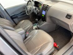 HYUNDAI TUCSON 2.0 GLS 2014/2014 LUCAS AUTOMÓVEIS BOM RETIRO DO SUL / Carros no Vale