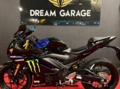 YAMAHA YZF-R3 /2023 EXCLUSIVO VEÍCULOS SANTA CRUZ DO SUL / Carros no Vale