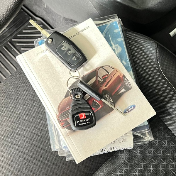 FORD FIESTA SE 1.6 16V 2018/2018 JOÃO CARROS MULTIMARCAS GUAPORÉ / Carros no Vale