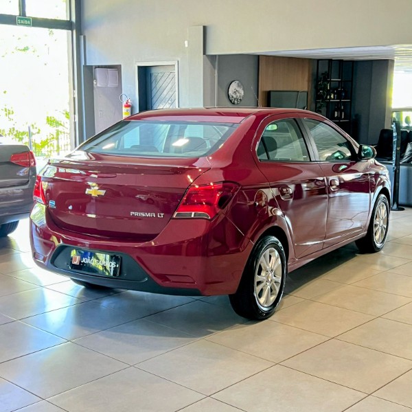 CHEVROLET PRISMA LT 1.4 MPFI 8V FLEX 2017/2017 JOÃO CARROS MULTIMARCAS GUAPORÉ / Carros no Vale