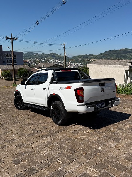 NISSAN FRONTIER 2.3 PRO4X 4X4 CD BI-TURBO 2023/2024 BOSCO AUTOMÓVEIS GUAPORÉ / Carros no Vale