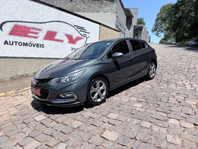 CHEVROLET CRUZE 1.4 LT TURBO 2017/2017 ELY AUTOMÓVEIS LAJEADO / Carros no Vale