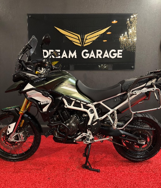 TRIUMPH TIGER 900 900 RALLY PRO /2023 EXCLUSIVO VEÍCULOS SANTA CRUZ DO SUL / Carros no Vale