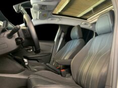 PEUGEOT 208 1.6 GRIFFE 16V 2023/2023 DUARTE VEÍCULOS PORTO ALEGRE / Carros no Vale