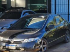 HONDA CIVIC 1.8 LX 16V GASOLINA 4P AUTOMÁTICO 2006/2007 TS VEÍCULOS ANTA GORDA / Carros no Vale