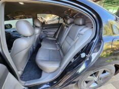 HONDA CIVIC 1.8 LX 16V GASOLINA 4P AUTOMÁTICO 2006/2007 TS VEÍCULOS ANTA GORDA / Carros no Vale