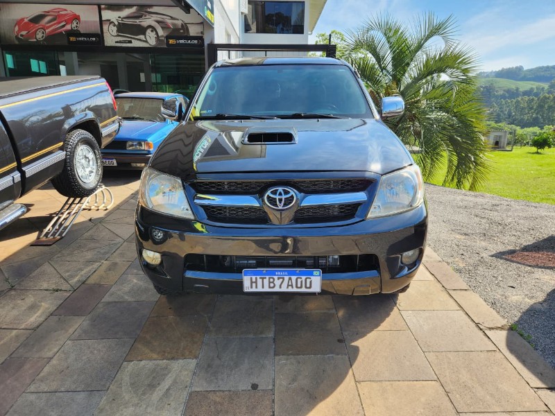 TOYOTA HILUX CD SRV D4-D 4X4 3.0 TDI DIESEL AUT 2006/2006 TS VEÍCULOS ANTA GORDA / Carros no Vale