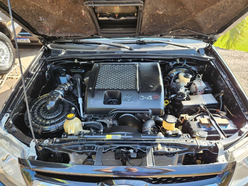 TOYOTA HILUX CD SRV D4-D 4X4 3.0 TDI DIESEL AUT 2006/2006 TS VEÍCULOS ANTA GORDA / Carros no Vale