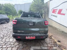 FIAT TORO 2.0 16V TURBO DIESEL FREEDOM 4WD MANUAL 2017/2017 ELY AUTOMÓVEIS LAJEADO / Carros no Vale