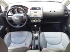 HONDA FIT 1.4 LXL 2006/2007 ALTERNATIVA VEÍCULOS LAJEADO / Carros no Vale