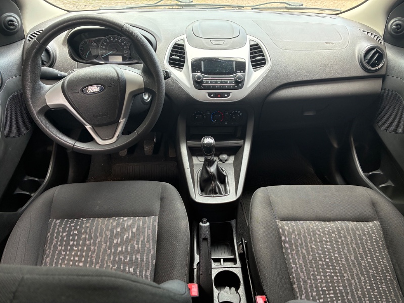 FORD KA + 1.5 SE PLUS 16V 2019/2020 COMPLETO VEÍCULOS GUAPORÉ / Carros no Vale