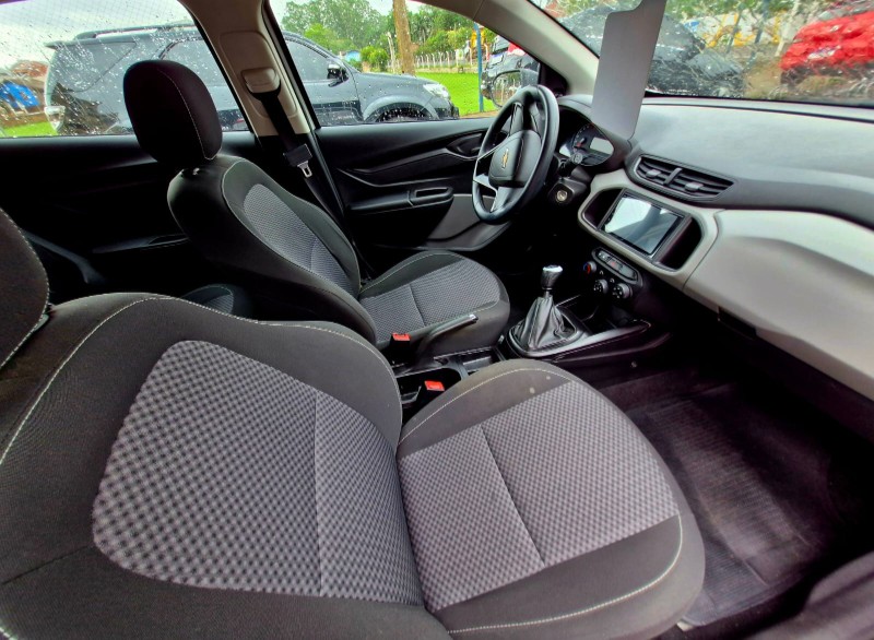 CHEVROLET ONIX 1.0 JOY 2019/2019 CRUZEIRO MULTIMARCAS CRUZEIRO DO SUL / Carros no Vale
