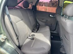 CHEVROLET CORSA SED. PREMIUM /2011 RT 811 VEÍCULOS ARROIO DO MEIO / Carros no Vale