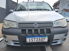 FIAT STRADA C.ESTENDIDA TREKKING 1.4 2006/2006 ADRIANO VEÍCULOS CRUZEIRO DO SUL / Carros no Vale