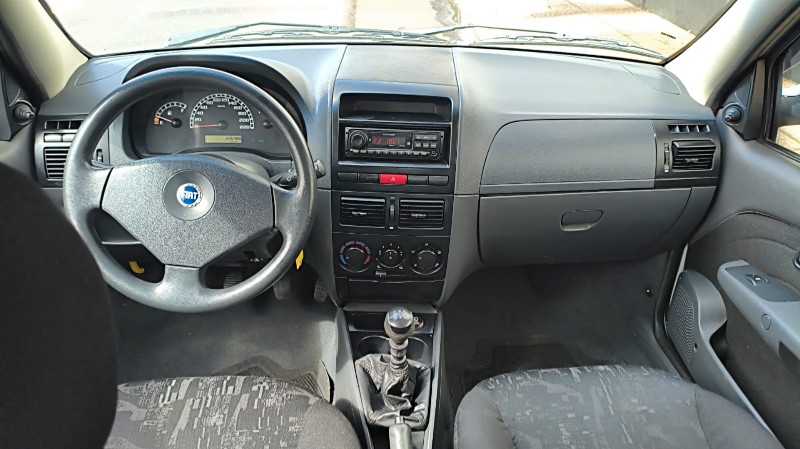 FIAT STRADA C.ESTENDIDA TREKKING 1.4 2006/2006 ADRIANO VEÍCULOS CRUZEIRO DO SUL / Carros no Vale