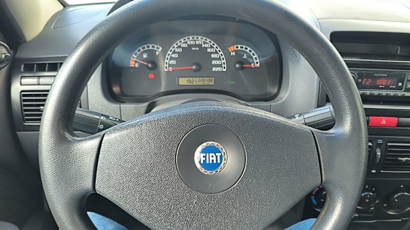 FIAT STRADA C.ESTENDIDA TREKKING 1.4 2006/2006 ADRIANO VEÍCULOS CRUZEIRO DO SUL / Carros no Vale