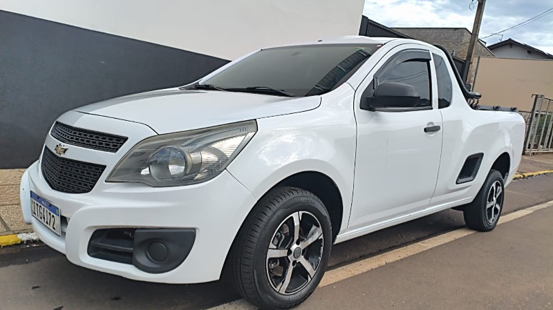 CHEVROLET MONTANA 1.4 LS 2012/2013 ADRIANO VEÍCULOS CRUZEIRO DO SUL / Carros no Vale