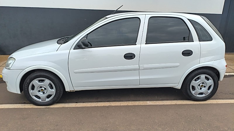 CHEVROLET CORSA 1.4 MAXX 8V 2010/2010 ADRIANO VEÍCULOS CRUZEIRO DO SUL / Carros no Vale