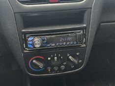 CHEVROLET CORSA 1.4 MAXX 8V 2010/2010 ADRIANO VEÍCULOS CRUZEIRO DO SUL / Carros no Vale