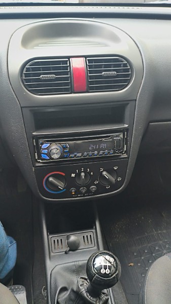 CHEVROLET CORSA 1.4 MAXX 8V 2010/2010 ADRIANO VEÍCULOS CRUZEIRO DO SUL / Carros no Vale