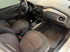 CHEVROLET ONIX 1.4 LT 2016/2016 LUCAS AUTOMÓVEIS BOM RETIRO DO SUL / Carros no Vale