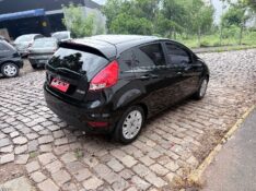 FORD FIESTA 1.5 2014/2014 ELY AUTOMÓVEIS LAJEADO / Carros no Vale