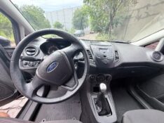 FORD FIESTA 1.5 2014/2014 ELY AUTOMÓVEIS LAJEADO / Carros no Vale