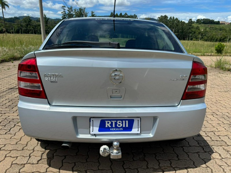 CHEVROLET ASTRA ADVANTAGE /2006 RT 811 VEÍCULOS ARROIO DO MEIO / Carros no Vale