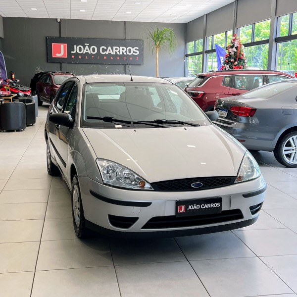 FORD FOCUS 1.6 GL 2009/2009 JOÃO CARROS MULTIMARCAS GUAPORÉ / Carros no Vale FORD FOCUS 1.6 GL 2009/2009 JOÃO CARROS MULTIMARCAS GUAPORÉ / Carros no Vale