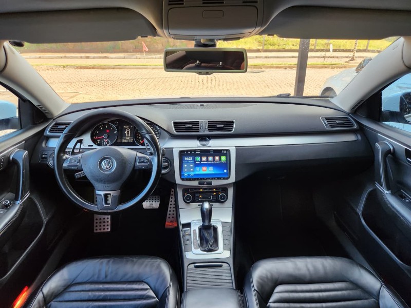 VOLKSWAGEN PASSAT 2.0 TSI DSG 2011/2012 TS VEÍCULOS ANTA GORDA / Carros no Vale