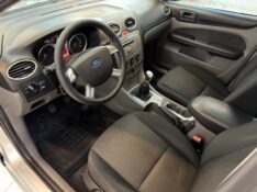 FORD FOCUS SEDAN FOCUS SEDAN 2.0 FLEX 4P 2012/2012 LUCAS AUTOMÓVEIS BOM RETIRO DO SUL / Carros no Vale